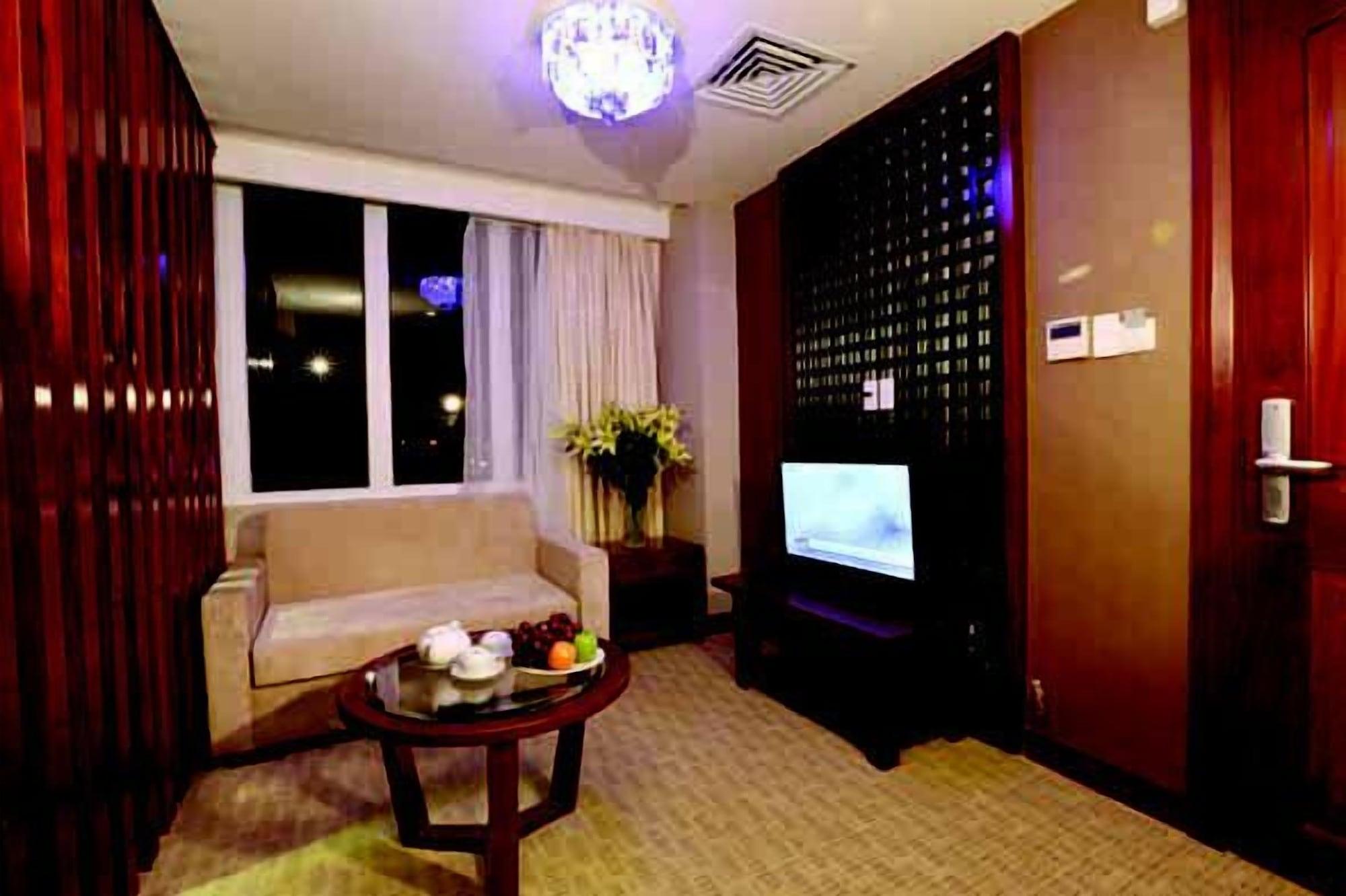 Dong Ha Fortuneland Hotel Can Tho Esterno foto