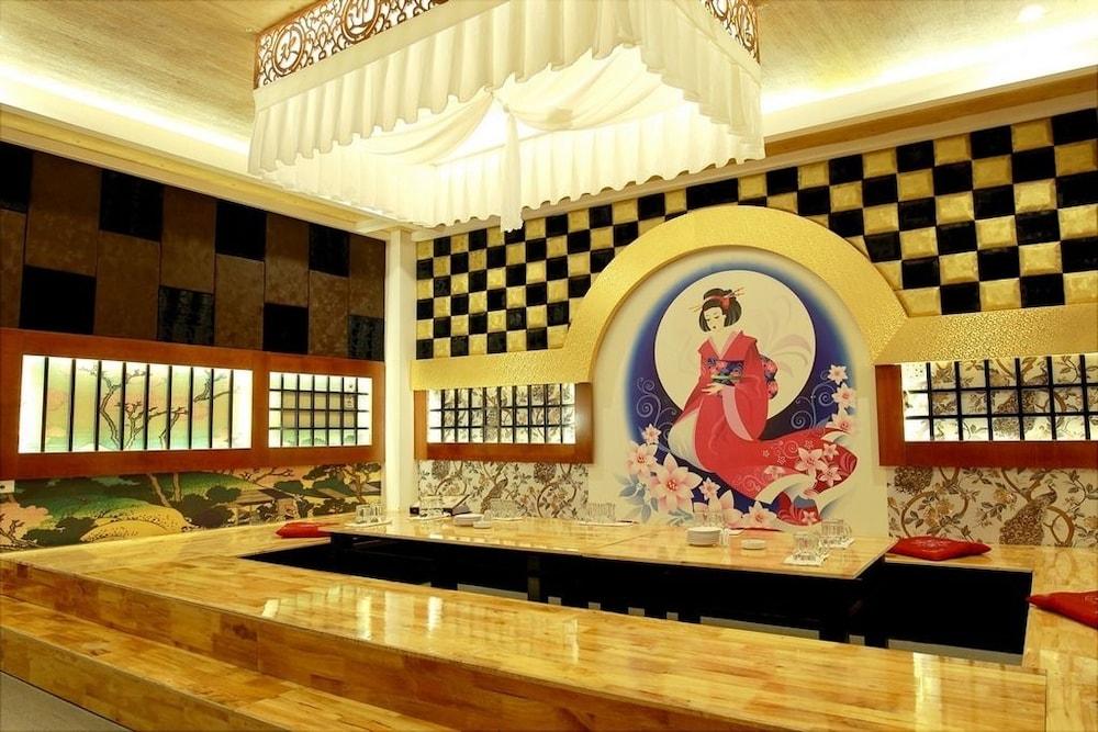 Dong Ha Fortuneland Hotel Can Tho Esterno foto