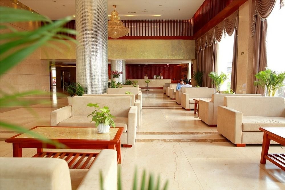 Dong Ha Fortuneland Hotel Can Tho Esterno foto
