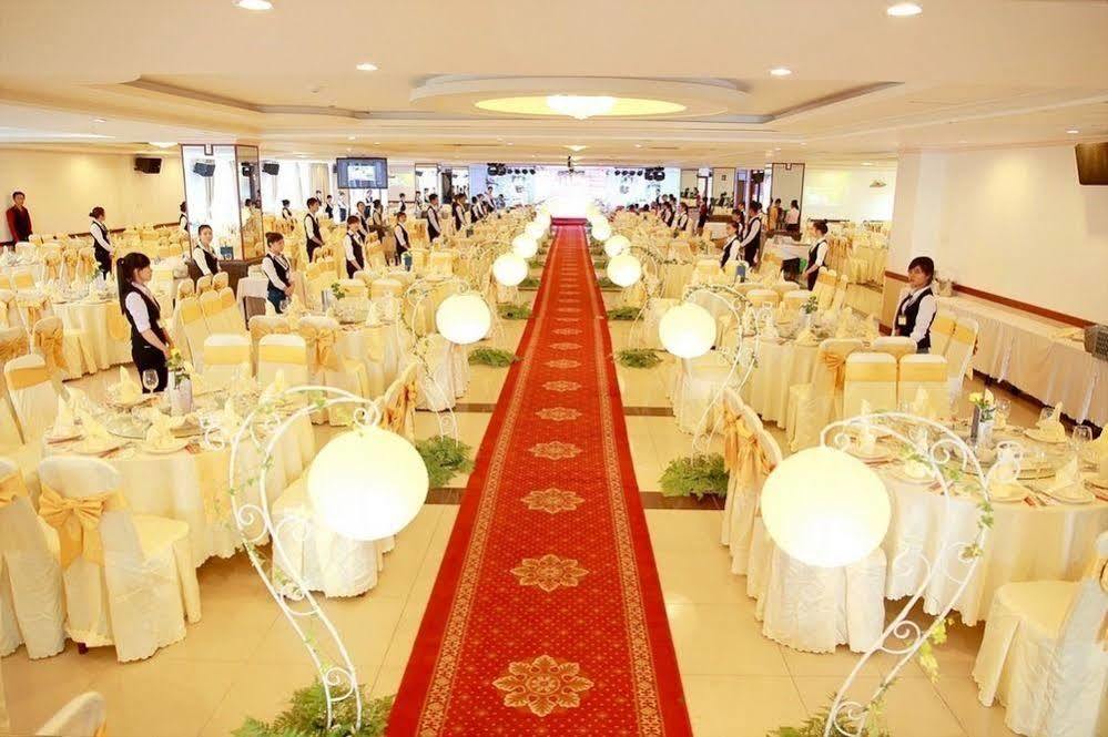 Dong Ha Fortuneland Hotel Can Tho Esterno foto